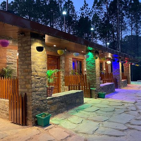 Nature Villaas Basa Homestay Pauri Екстер'єр фото