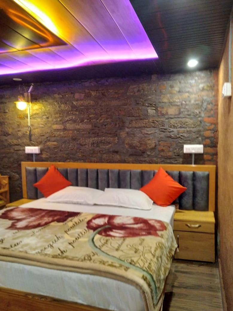 Nature Villaas Basa Homestay Pauri Екстер'єр фото