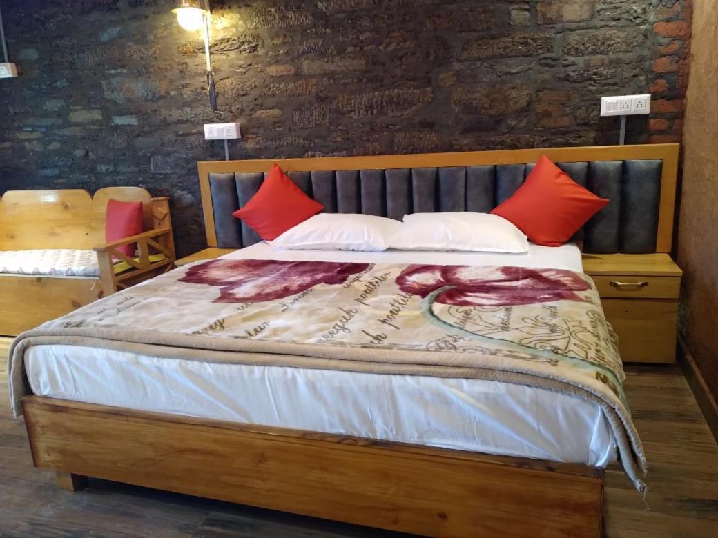 Nature Villaas Basa Homestay Pauri Екстер'єр фото