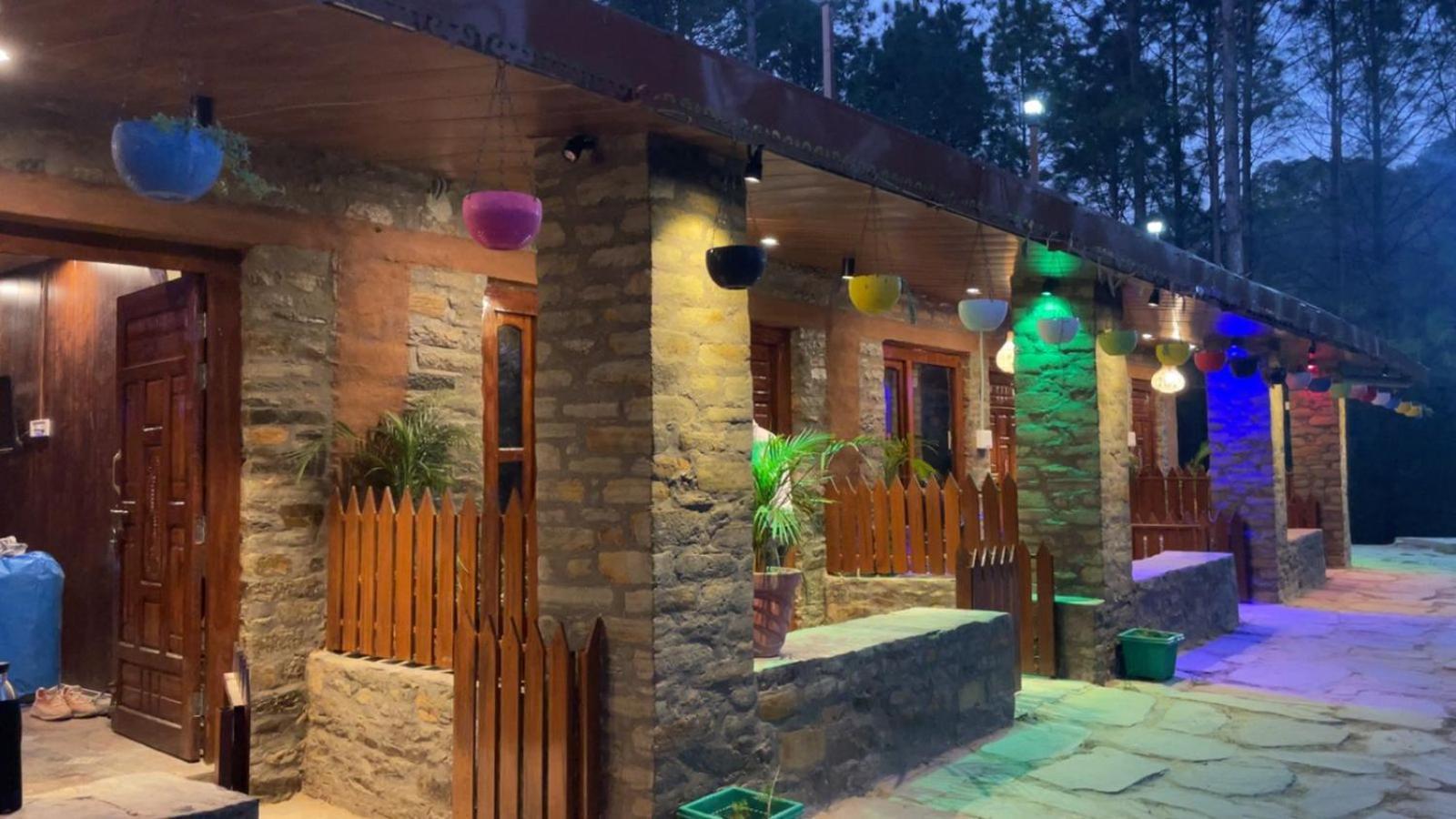 Nature Villaas Basa Homestay Pauri Екстер'єр фото
